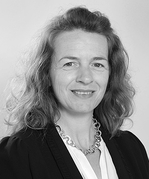 Caroline van Zyl - Senior associate